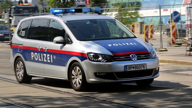 Opfer verletzt und ausgeraubt: Fünf Männer in Wien festgenommen