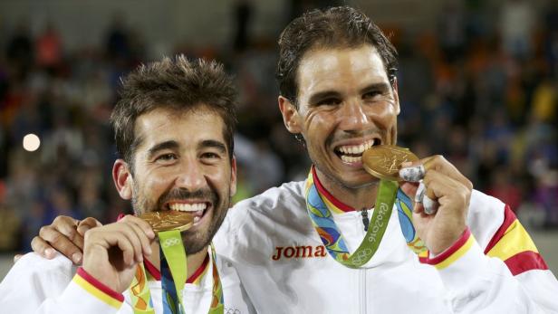 Tennis - Men's Doubles Victory Ceremony Rafael Nadal holte sich seine zweite Olympia-Goldene.