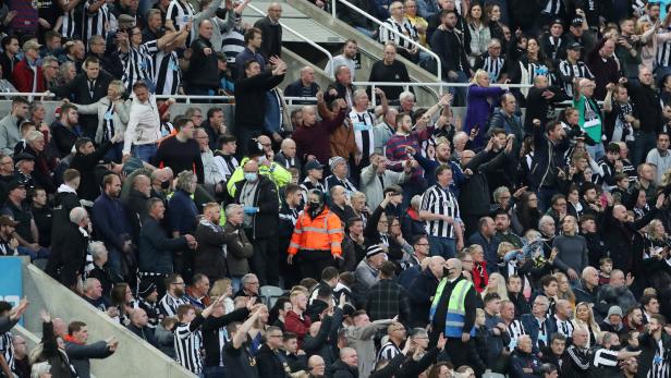 Notfall: Dramatische Szenen bei Newcastle gegen Tottenham