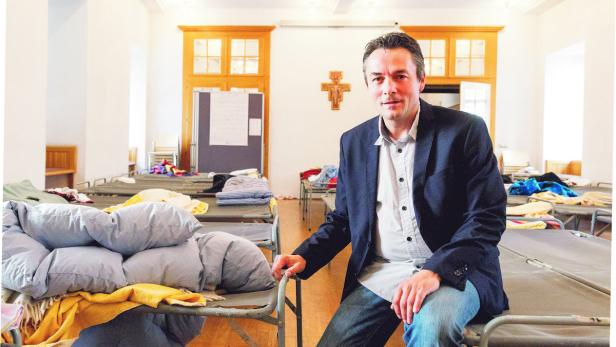 Flüchtlingskoordinator der Erzdiözese Wien, Rainald Tippow geht mit säumigen Pfarren hart ins Gericht.
