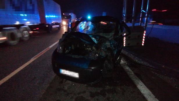 Crash auf der Westautobahn bei St. Pölten forderte Einsatzkräfte