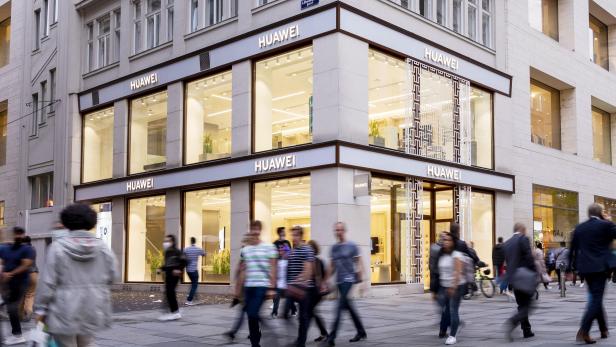 GRAND OPENING: der erste HUAWEI Flagship Store Österreichs eröffnet in der Kärntner Straße in Wien