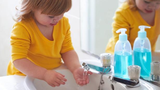 Erziehung zur Vorsorge: Händewaschen will gelernt sein