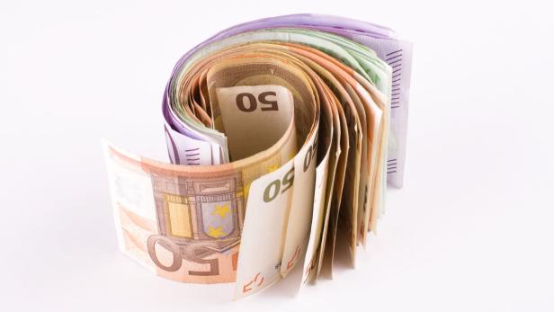 Ökonomen fordern: 5000 Euro für jeden