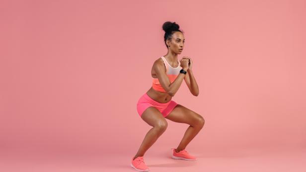 We like Mondays: "Sumo Squats" wie japanische Ringkämpfer