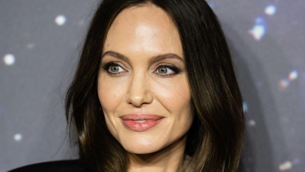 Kurios: Angelina Jolies misslungene Extensions gehen viral