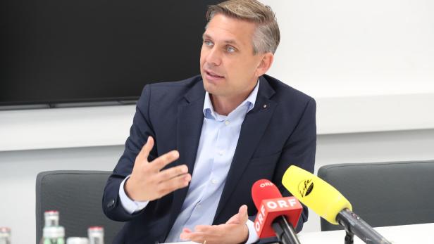 Neuer OÖ-Landesrat Hattmannsdorfer will Pflege attraktivieren