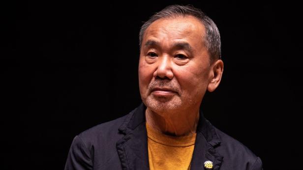 Aber seine kurzen Hosen will Haruki Murakami  nicht präsentieren