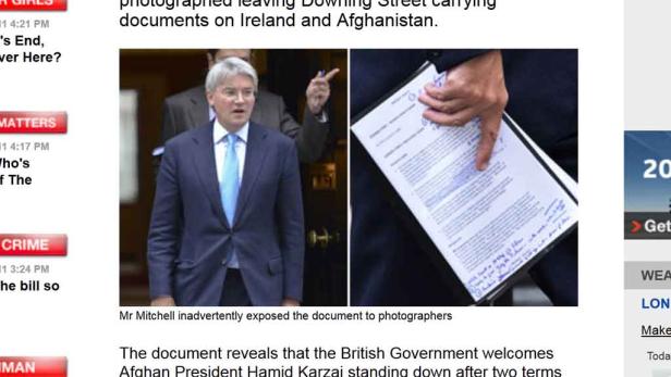 GB: Minister zeigt Kameras interne Papiere