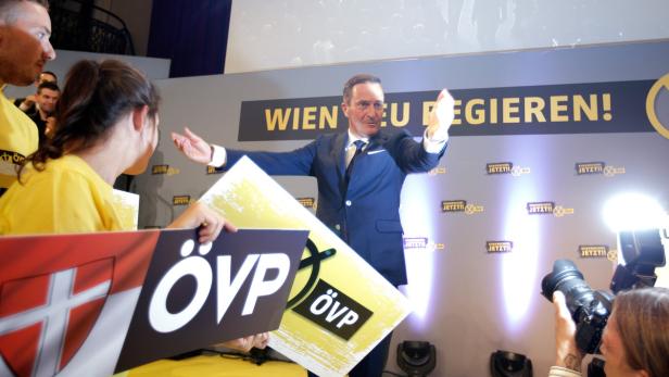 ÖVP-Wien richtet nun eine "Flüchtlings-Hotline" ein