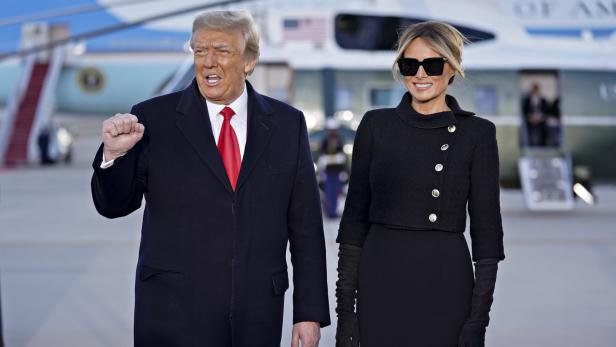 Ungewohnt innig: Donald und Melania Trump in der Liebes-Offensive