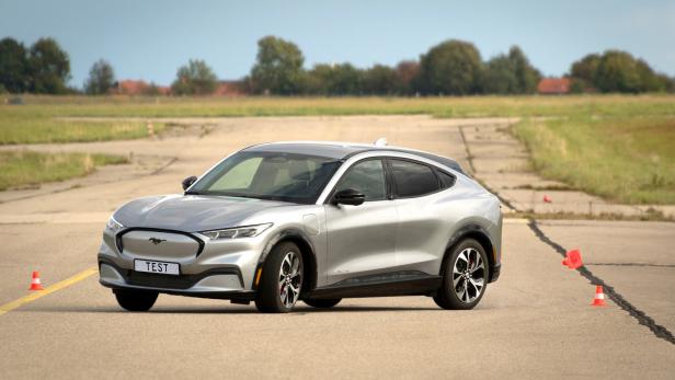 Ford Mustang Mach-E patzt im Test - Ford muss nachbessern