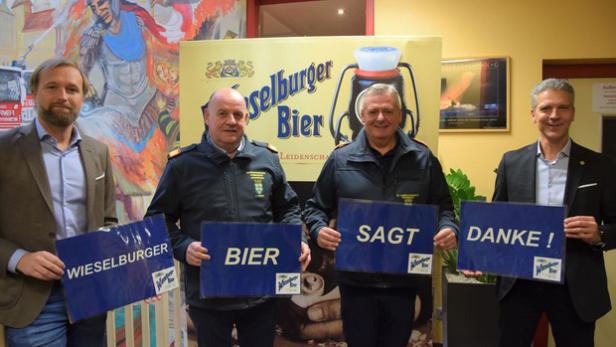 Brauerei Wieselburg: Getränkespende an Feuerwehren nach Rax-Brand
