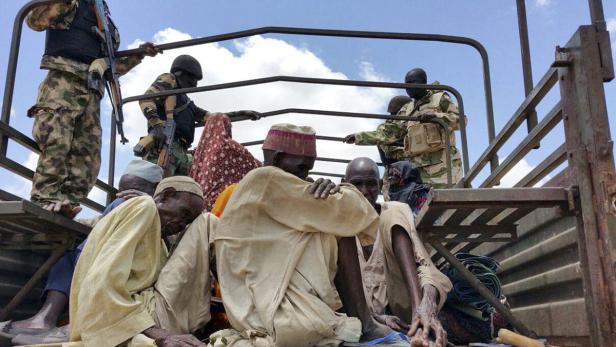 Die nigerianische Armee befreite 240 Geisel aus den Händen der Terrororganisation Boko Haram (Symbolbild).