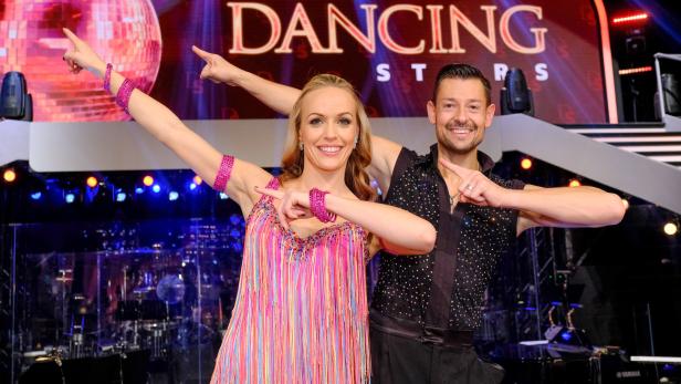 "Dancing Stars": Vier statt drei Paare tanzen im Finale um den Sieg
