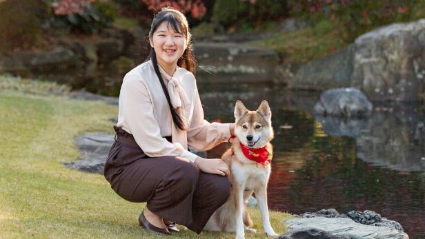 Japans Prinzessin Aiko volljährig: Wird sie als Frau den Thron besteigen?