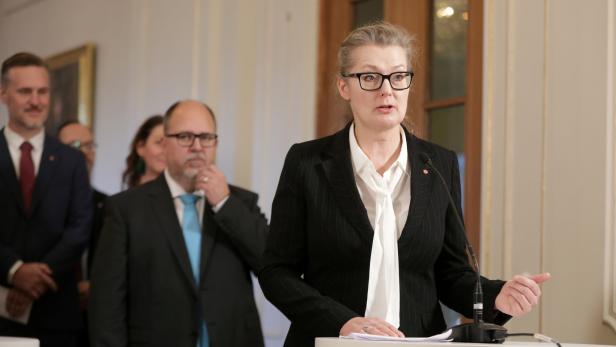 Erste Transgender-Ministerin für Schweden