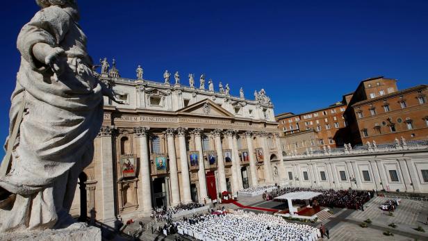 Petersplatz: Im katholischen Italien ist Sterbehilfe ein heikles Thema