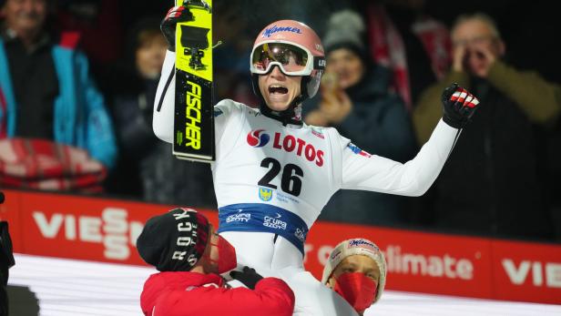 Jan Hörl sorgt für ersten ÖSV-Skisprungsieg seit 646 Tagen