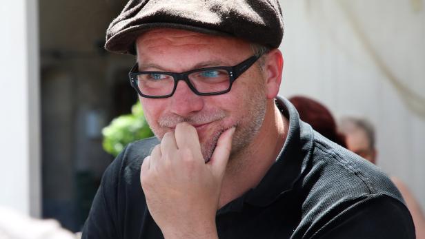 Kabarettist Thomas Stipsits meldet sich nach gesundheitsbedingter Auszeit zurück