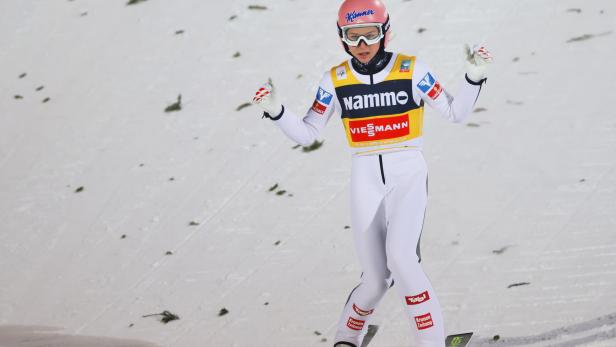 ÖSV-Skispringerin Kramer fliegt zum dritten Saisonsieg