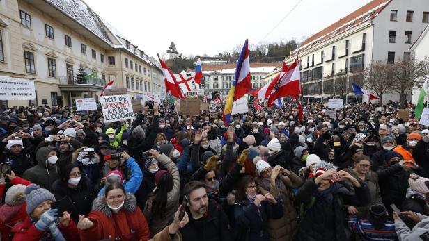 Rund 17.000 Teilnehmer bei Corona-Demonstration in Graz