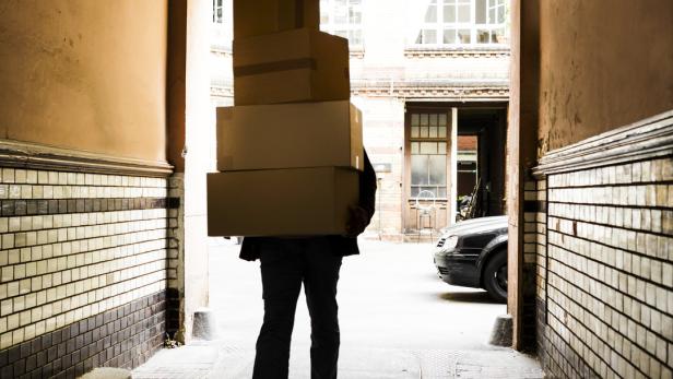 Knochenjob Zusteller: Die Paketbranche arbeitet am Limit