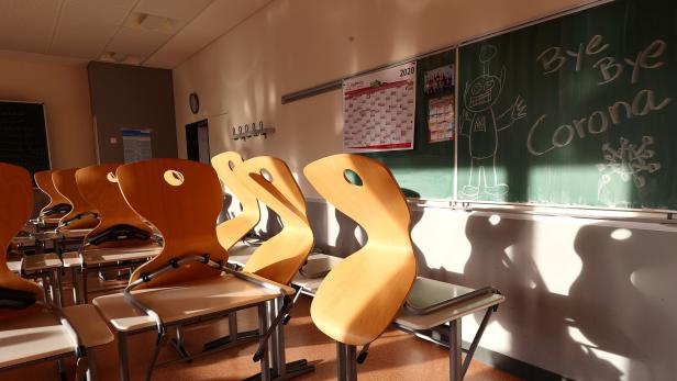 An empty class room is pictured at Hesse's largest high school, Karl-Rehbein-Schule after schools are closed down nationwide due to the coronavirus disease ( COVID-19 ) in Hanau