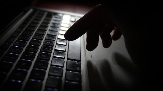 Kindesmissbrauch vor laufender Web-Cam: 37-Jähriger wies Täterinnen online an