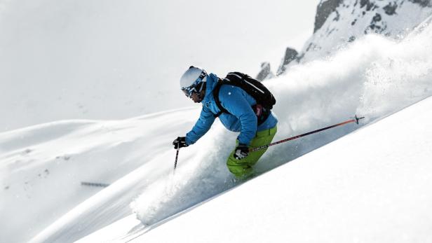 Das im Vorjahr für Freerider ins Leben gerufene Powder Department Stubaier Gletscher wird erweitert, der BIG Family Funslope für Familien gebaut und die Skiroute Bildstöckljoch für anspruchsvolle Skifahrer freigegeben.