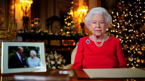 Queen Elizabeth: Detail bei Weihnachtsansprache ist rührende Hommage an Prinz Philip 