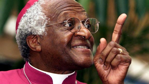 Südafrika flaggt halbmast für verstorbenen Anti-Apartheid-Kämpfer und Bischof