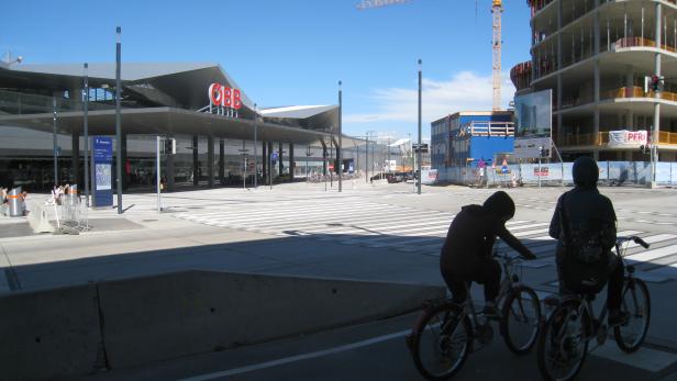 Wiens Hauptbahnhof wird nicht unbedingt der radfahrerfreundlichste Bahnhof