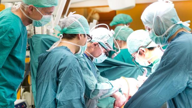 Lungentransplantation am Wiener AKH / MedUni Wien: Mehr Eingriffe durch Covid-19.