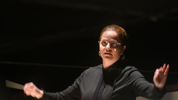 Speranza Scappucci dirigiert als erste Frau eine Oper an der Scala