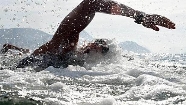 Hauchdünne Entscheidung nach knapp zwei Stunden Niederländer Weertman gewann im Freiwasser nach Fotofinish