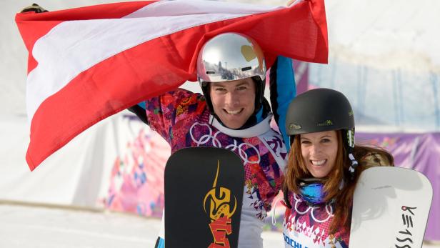 Benjamin Karl (li.) und Julia Dujmovits sorgten für die Glanzstunde des österreichischen Snowboard-Sports.