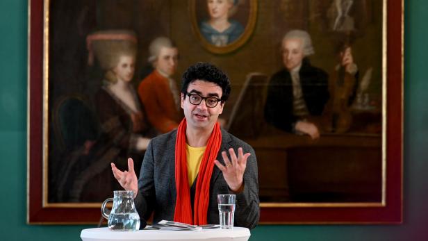 INTERNATIONALE STIFTUNG MOZARTEUM - "PROGRAMMPRÄSENTATION MOZARTWOCHE 2022": VILLAZON