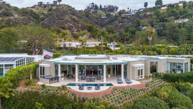Ellen DeGeneres verkauft ihr Beverly Hills Anwesen nach 6 Monaten wieder.