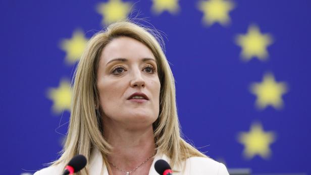 Neue Präsidentin des EU-Parlaments : Roberta Metsola (43)