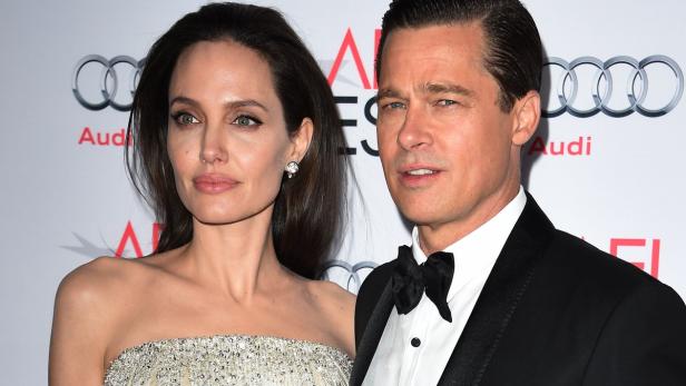 Sie gelten als das Traumpaar Hollywoods und ihren Status als First Couple der Filmfabrik lassen sich Brad Pitt und Angelina Jolie so einiges kosten - zumindest was ihr Äußeres anbelangt. Sie pilgern gleich im Doppelpack zum Beauty-Doc ihres Vertrauens.