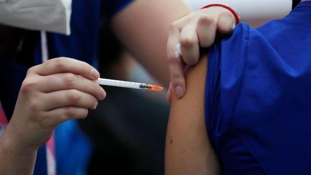Studie: Mit Moderna Geimpfte haben seltener Impfdurchbrüche
