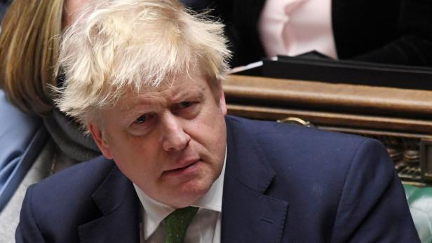 "Partygate"-Bericht als Ohrfeige für Briten-Premier: Johnson sagt "sorry"