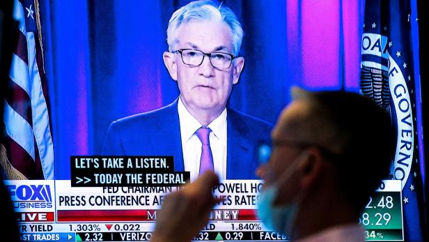 Notenbankchef drückt mit unglaublichen Aussagen die Aktienkurse ins Minus