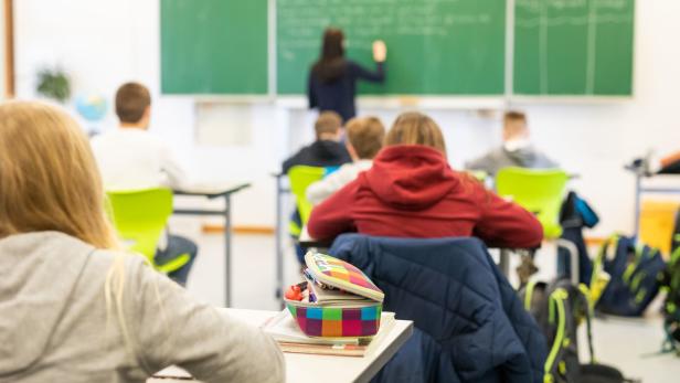 Belüftung senkt Zahl der Corona-Fälle in Schulen um 82 Prozent