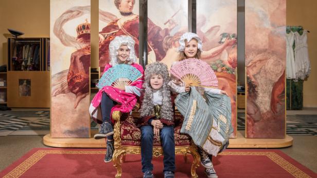 Im Kindermuseum Schloss Schönbrunn gibt es bei Führungen und Workshops Einblicke in das kaiserliche Leben vor 250 Jahren.