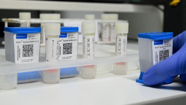 PCR-Tests für Schulen: Razzia in Salzburger Labor