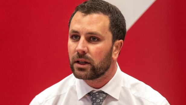 Georg Dornauer will mit der SPÖ 25 Bürgermeister-Sessel verteidigen