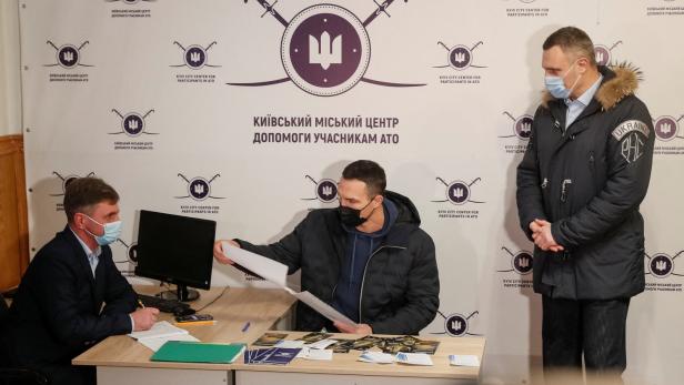 Ex-Boxer Klitschko meldet sich in Kiew zur freiwilligen Landesverteidigung