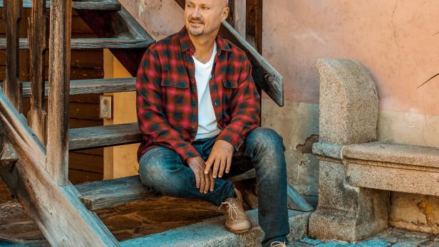 Reinhard  Furtlehner leitet die HLW Perg und ist vielseitiger und leidenschaftlicher Musiker